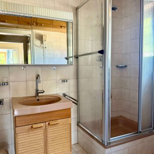 Bad mit Dusche