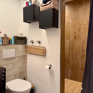 mit begehbarer Dusche