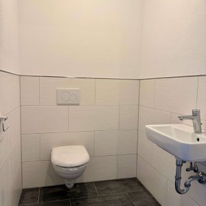 Sep. Gäste-WC